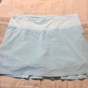 Lululemon pace setter skirt. Sz2
